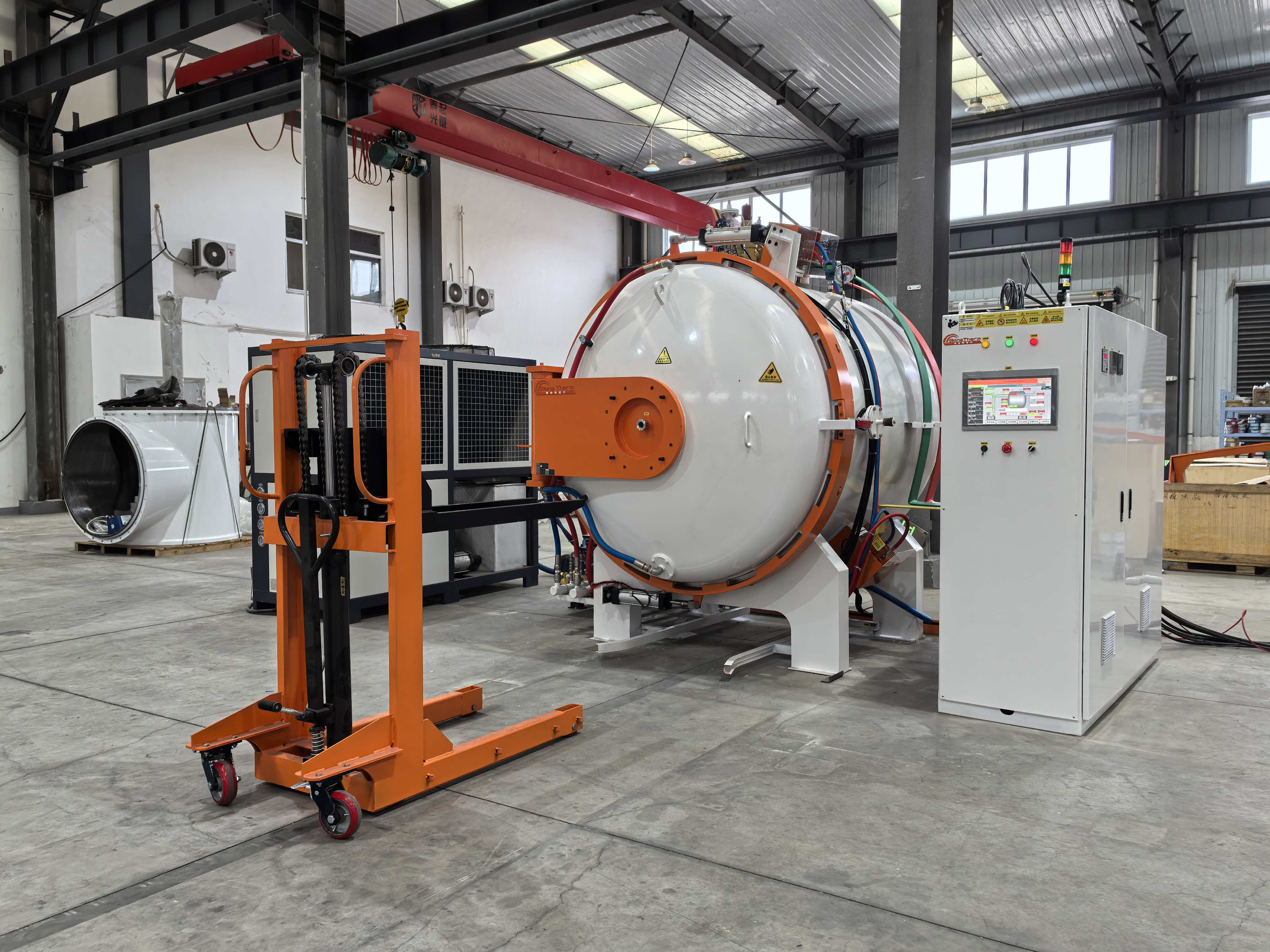 真空高压气淬炉